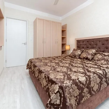 アパートホテル Harmony Grand