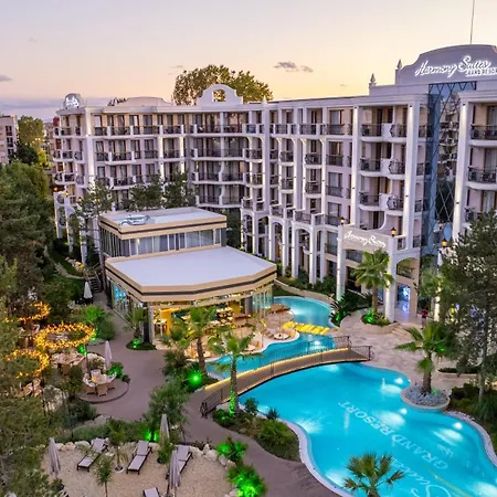 Harmony Grand アパートホテル 4*