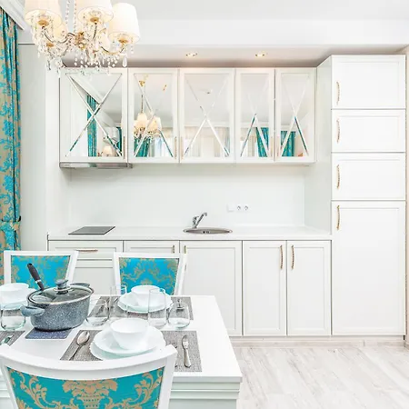 Harmony Grand アパートホテル 4*