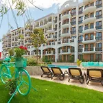 Апарт-отель Harmony Grand Солнечный берег