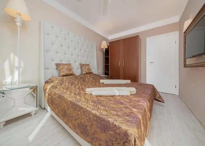 Harmony Grand Lejlighedshotel Sunny Beach