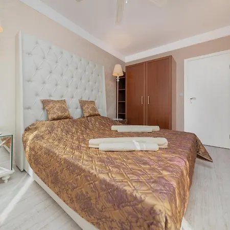 Harmony Grand Apart-hotel Sunny Beach