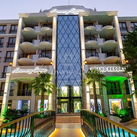 Harmony Grand Aparthotel 4*