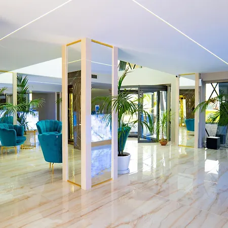 Appart hôtel Harmony Grand 4*