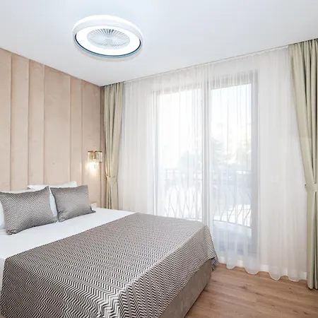 Lägenhetshotell Harmony Grand Slăntjev Brjag