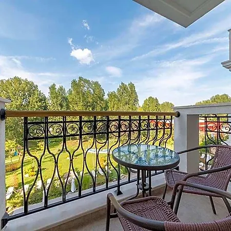 Harmony Grand شقة فندقية