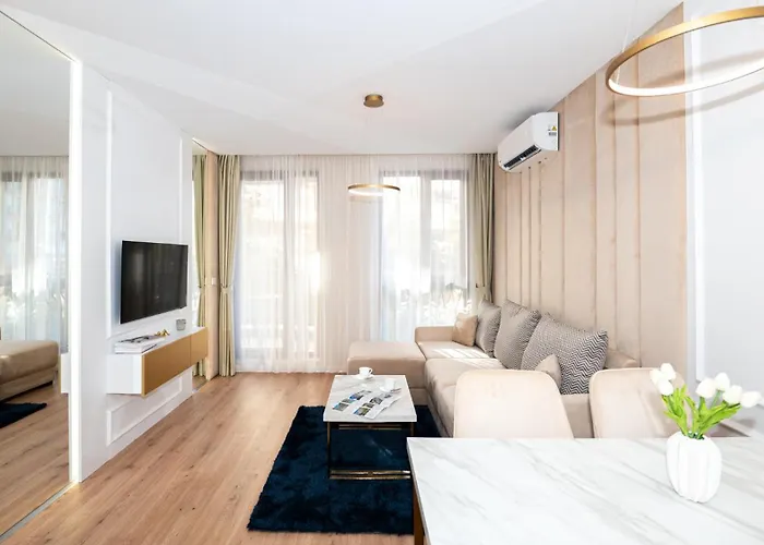 Harmony Grand Aparthotel 4*